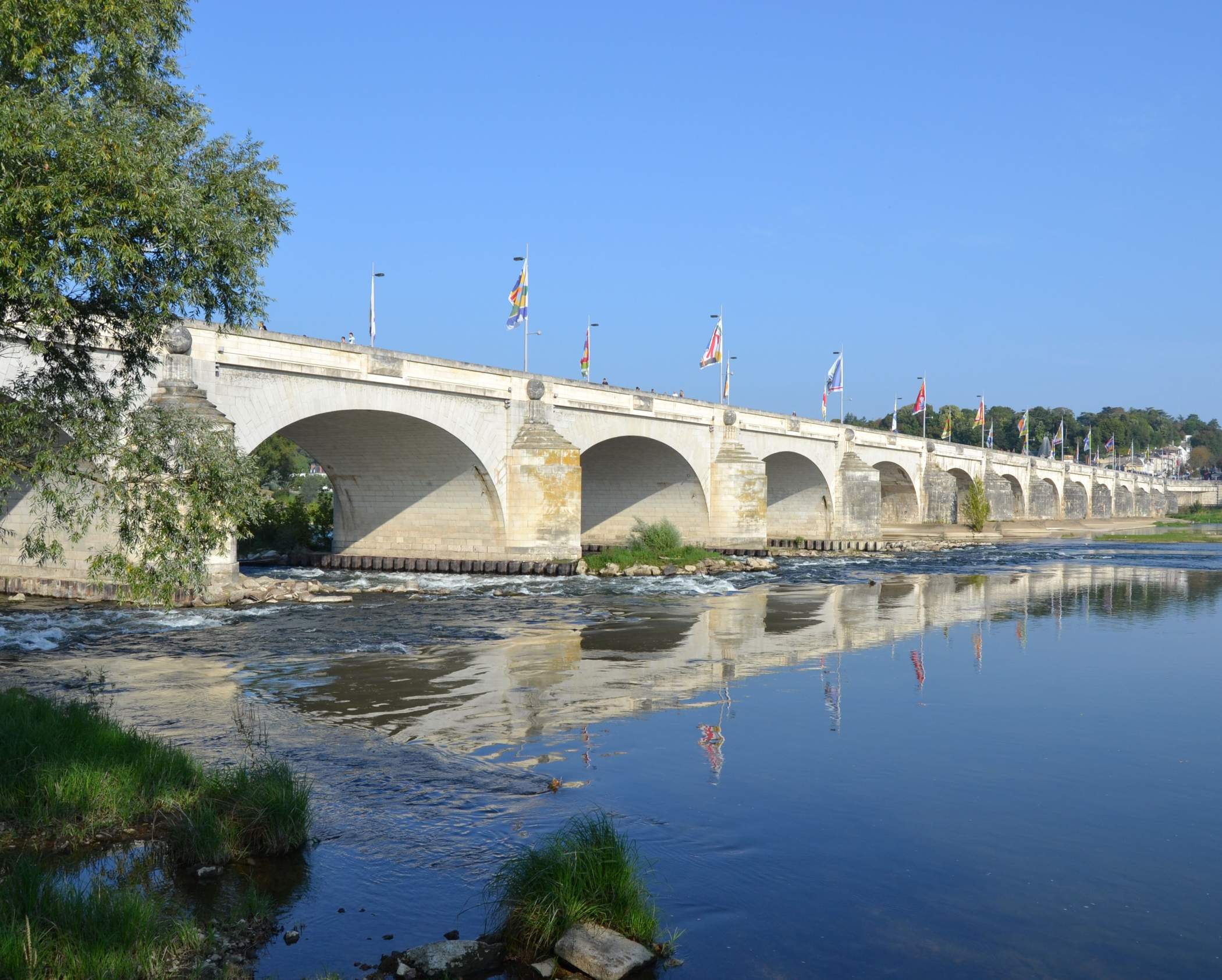 Pont Wilson in Tours, near Château de Beaulieu, Château Hotel Touraine